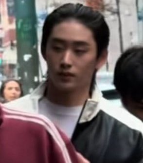 𝑽𝒂𝒍🍓 tweet media