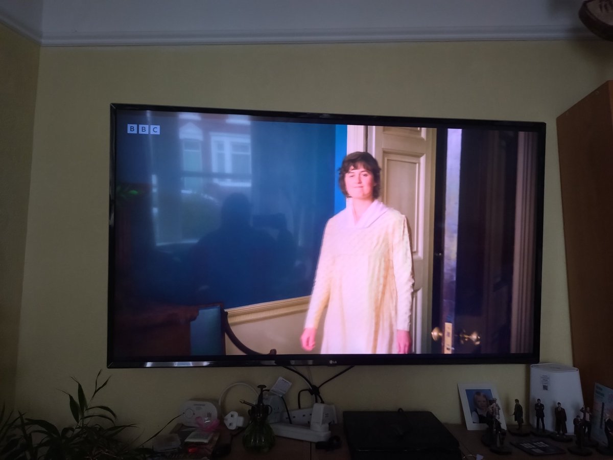 Anna Blight tweet media