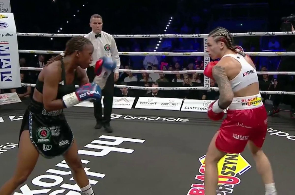 InTheCage.pl tweet media