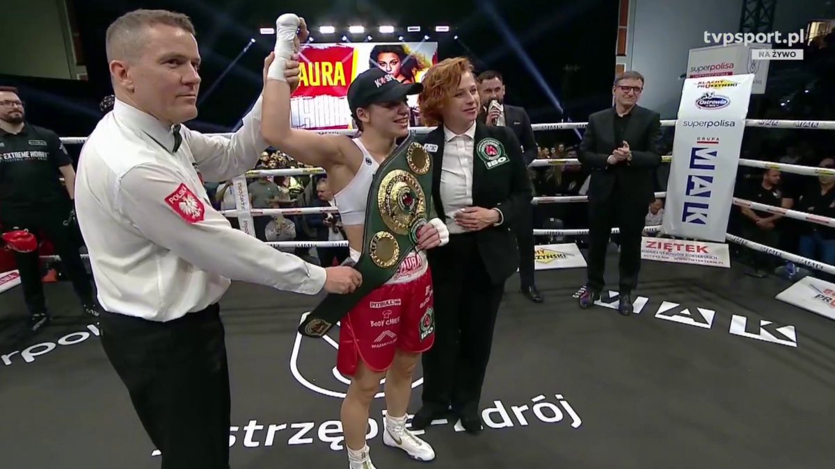 InTheCage.pl tweet media