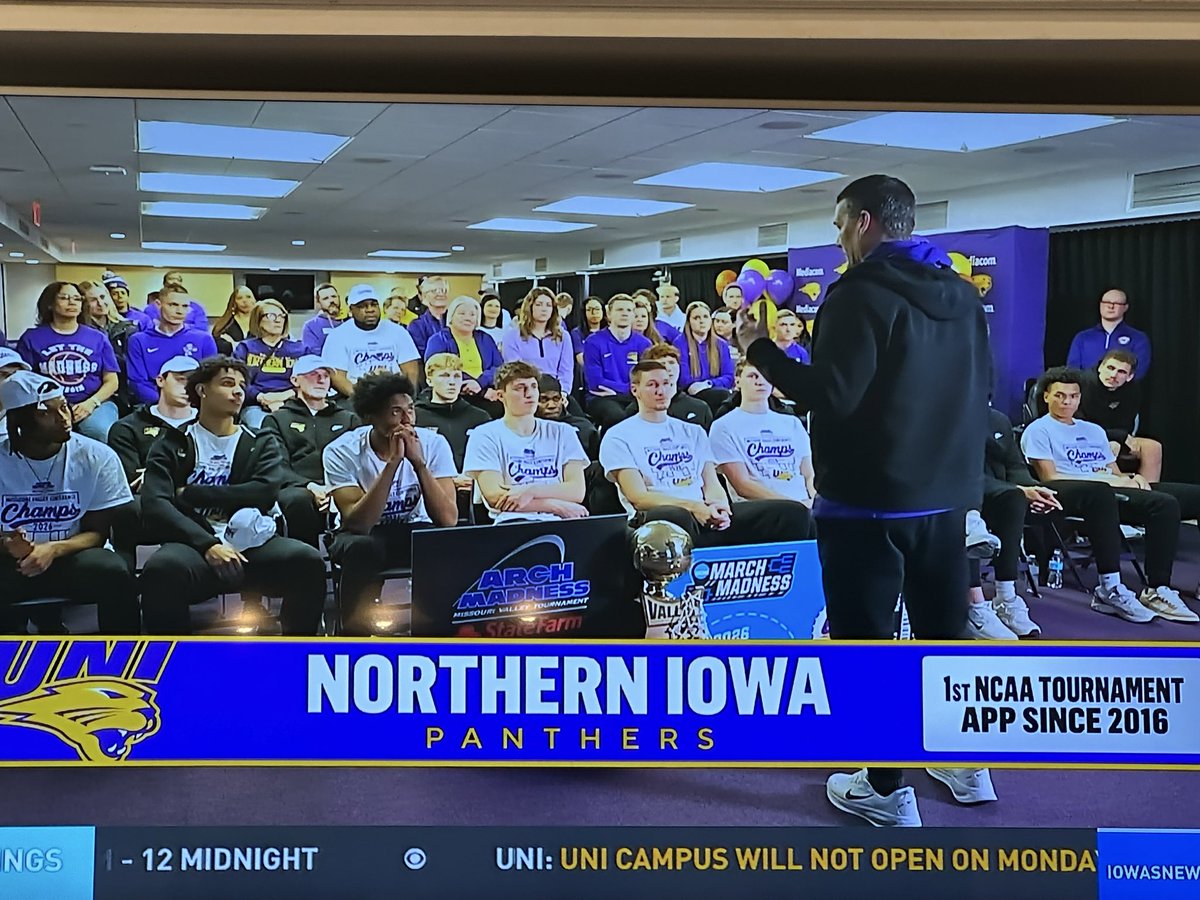 Northern Iowan tweet media