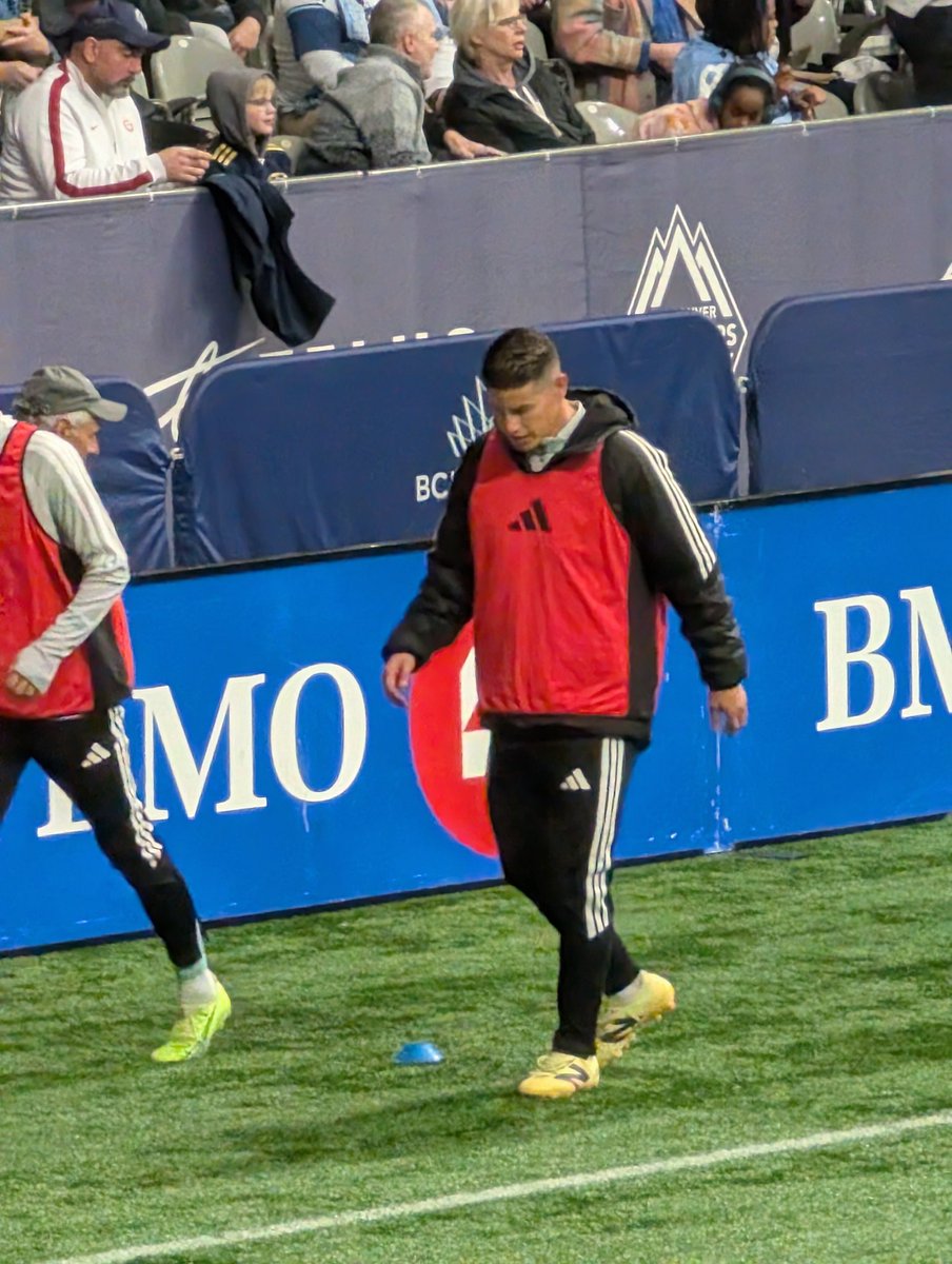 Kenneth Dennis tweet media