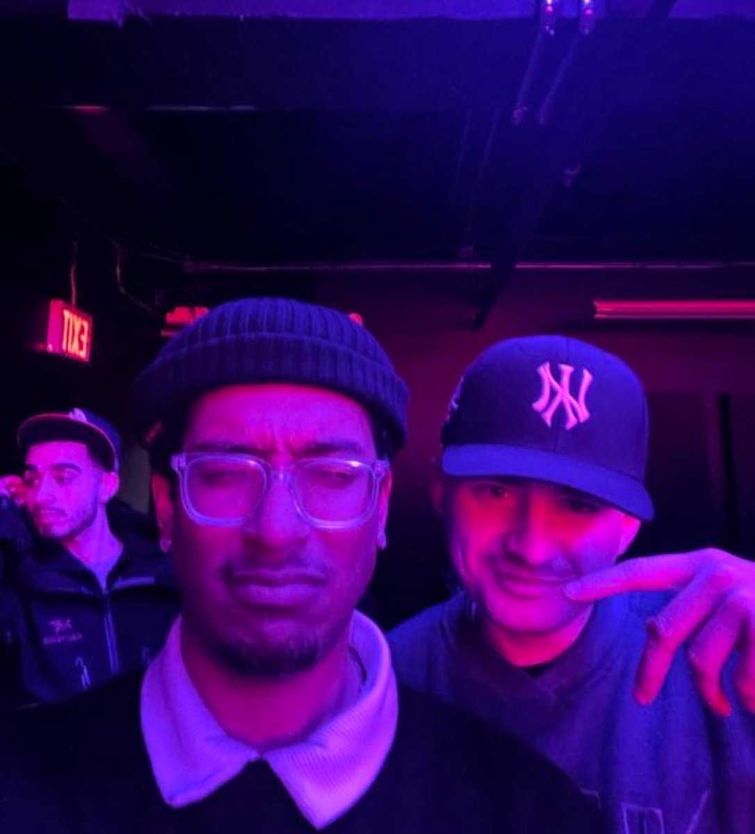 Dazed Within tweet media