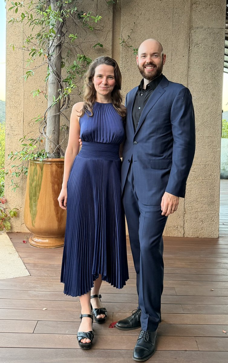 Maria Davidson tweet media