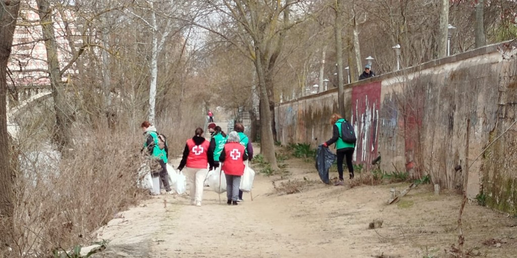 Cruz Roja en Valladolid tweet media