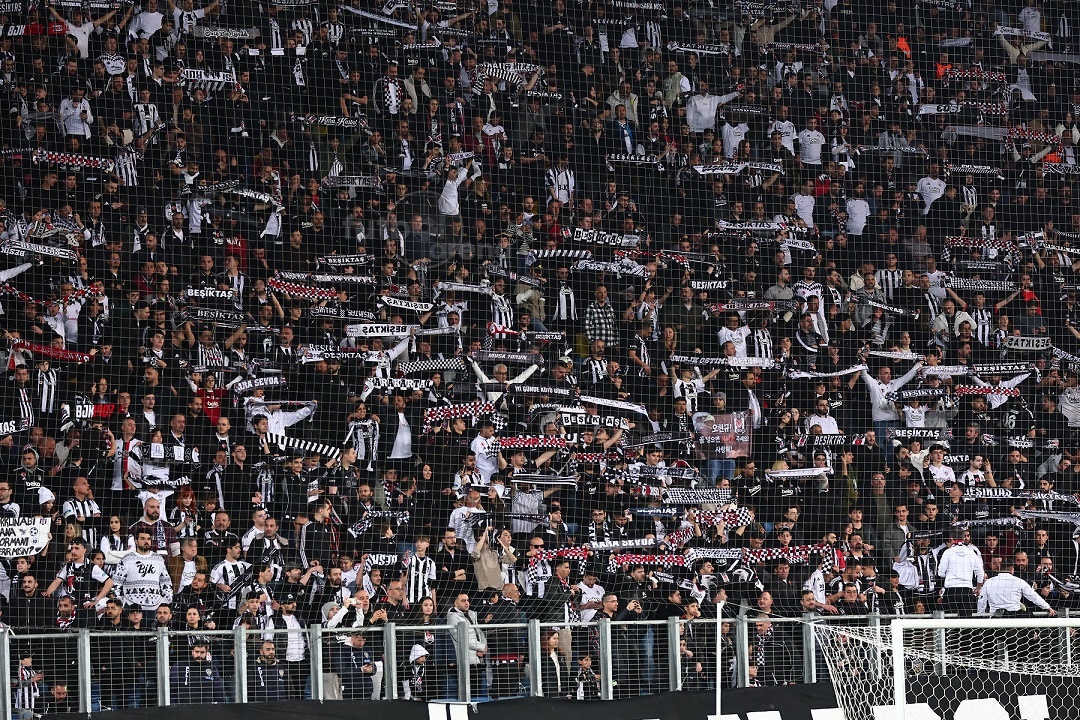 Ankara'da Beşiktaş tribünü.