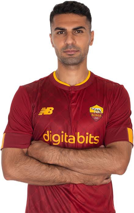 Elshaisthegoat's tweet photo. Do you want crossing?
Do you want dribbling?
Do you want pace?
Do you want intelligent passes?
Do you want defence?
Do you want attack?

Well then Zeki Celik isn’t your guy https://t.co/On8rhYmV4U