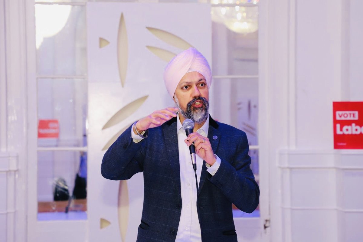 TanDhesi's tweet image. Wonderful to join @DannyBeales, @HillingdonLab and @LondonLabour friends to speak at their successful fundraiser event.

Important to support this campaign, as they battle to take control of the council from the #Conservatives and keep out #Reform.