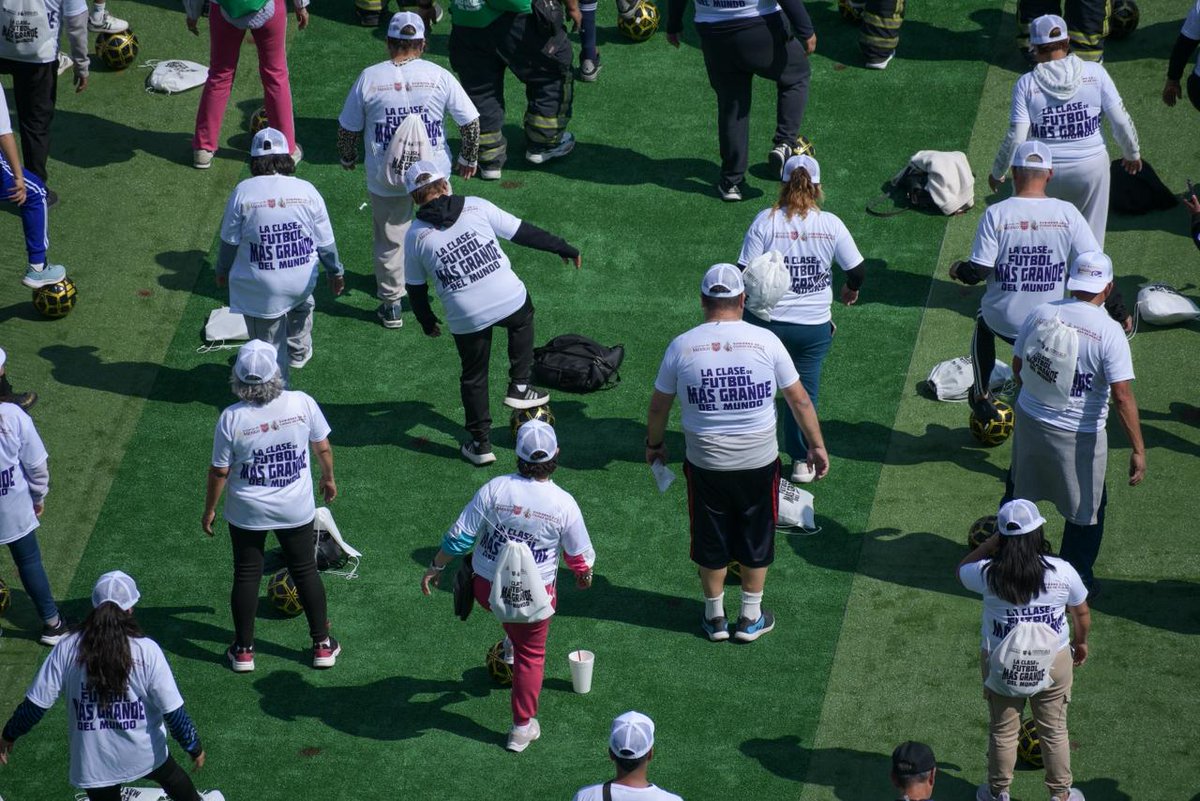 El Universal tweet media