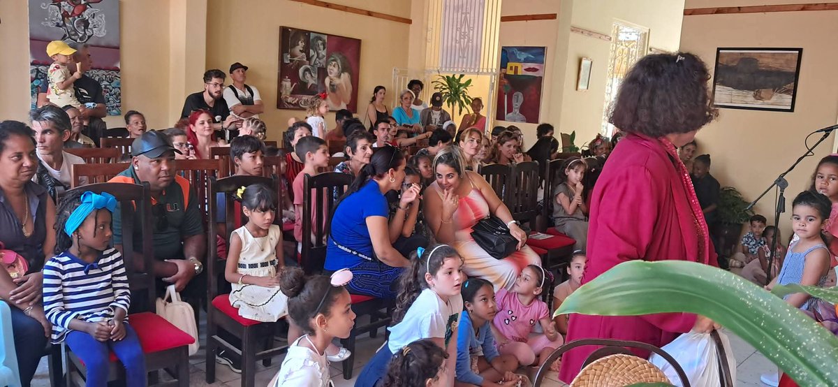#CubaEsCultura desde #VillaClaraConTodos. #SantaClaraEnMiCorazón ❤️ en el Centro Latinoamericano de la Cultura.