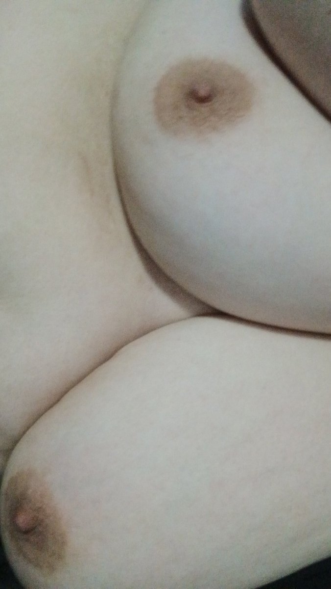 summer_cherry_b's tweet photo. A apology for not being active I'm sorry chat ive been dying of whatever flu or cold I have 😭 i hope you enjoy and i hope I can be back soon 💓 #nsfwtwt #bbw #petplay https://t.co/ZVKhzI6HwB