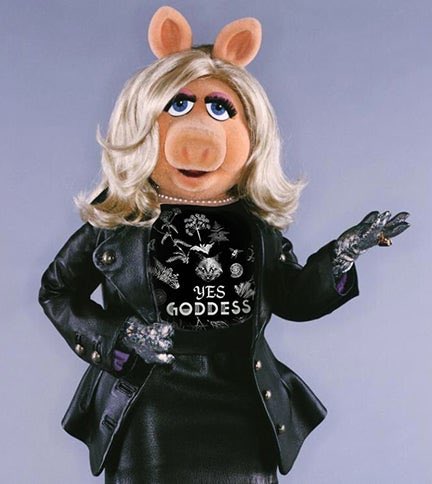 Hanukah Lewinsky tweet media