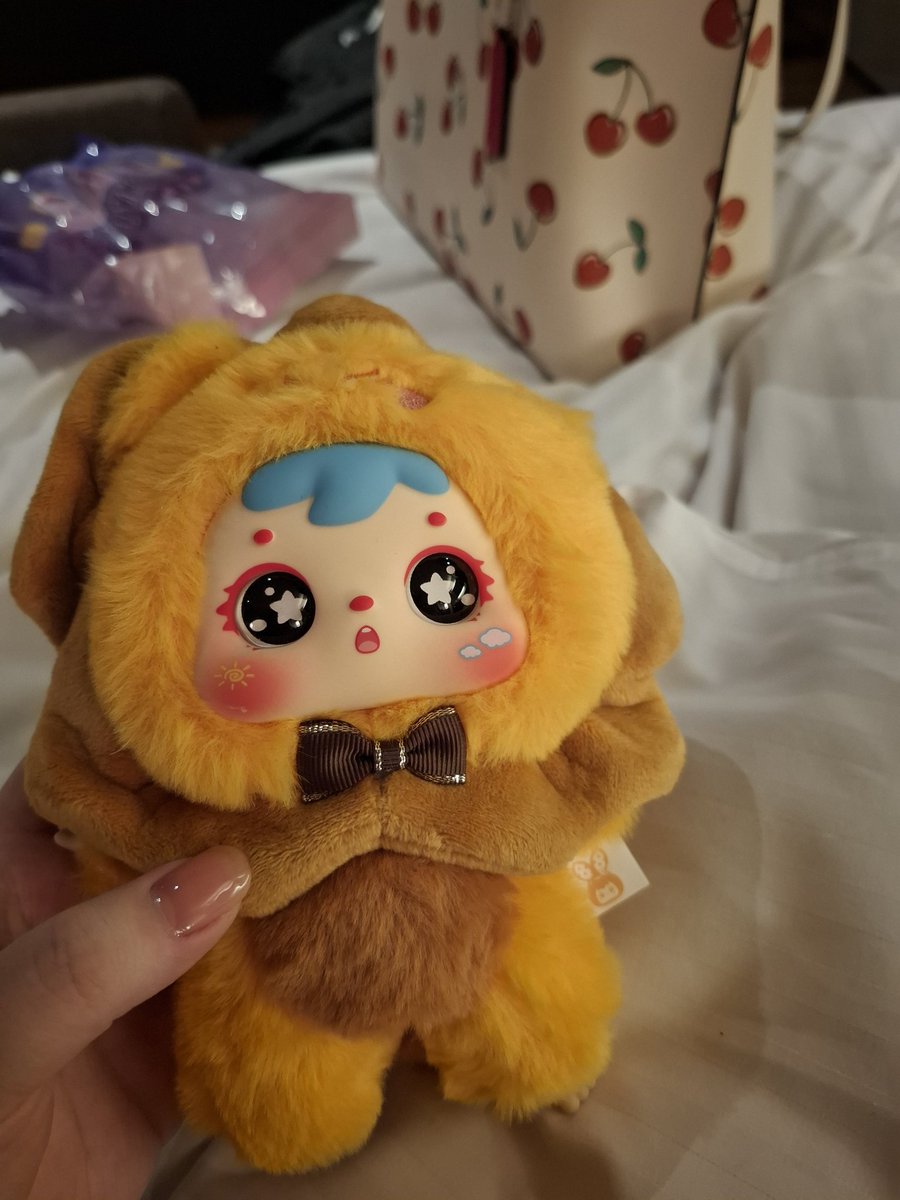 まつげ美容液持ってくるの忘れて今ドンキ行ってきてまたまた散財してもうたど！😵‍💫😵‍💫
かわいい！！(ง  ᵕωᵕ)ว♪
通販で買うのは(￣- ￣ ) ﾝｰって感じだったけど、いざすぐ買えるとこにあるとやっぱり買っちゃうものだね(´^ω^｀)ﾌﾞﾌｫwww
福岡来て夜中にドンキ行った記念！！🥳