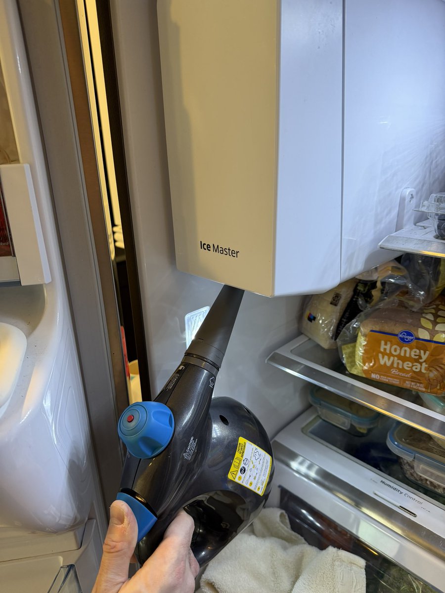 Chris Hilbert tweet media