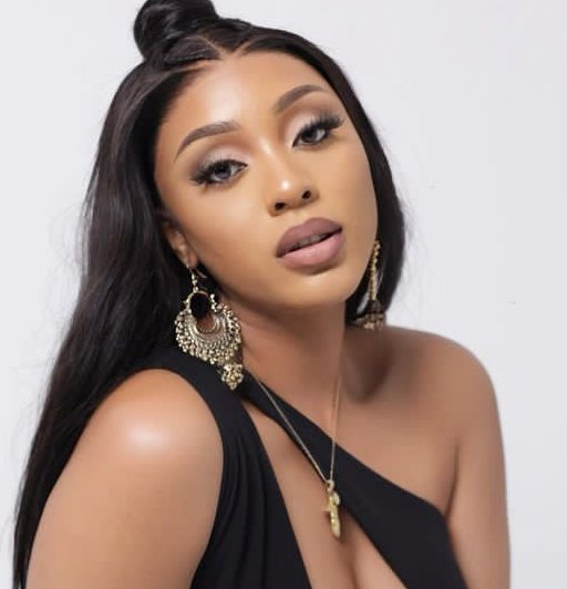 Lavish Living tweet media