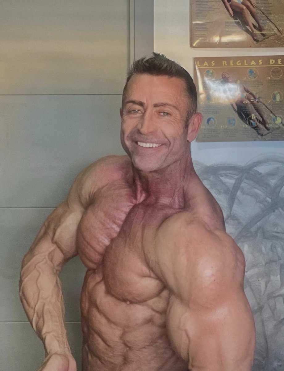 MuscleJacking tweet media