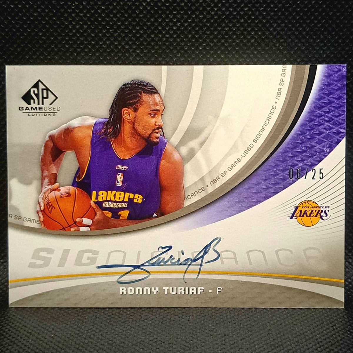 BallerOnTheWall 🌍🏀 tweet media