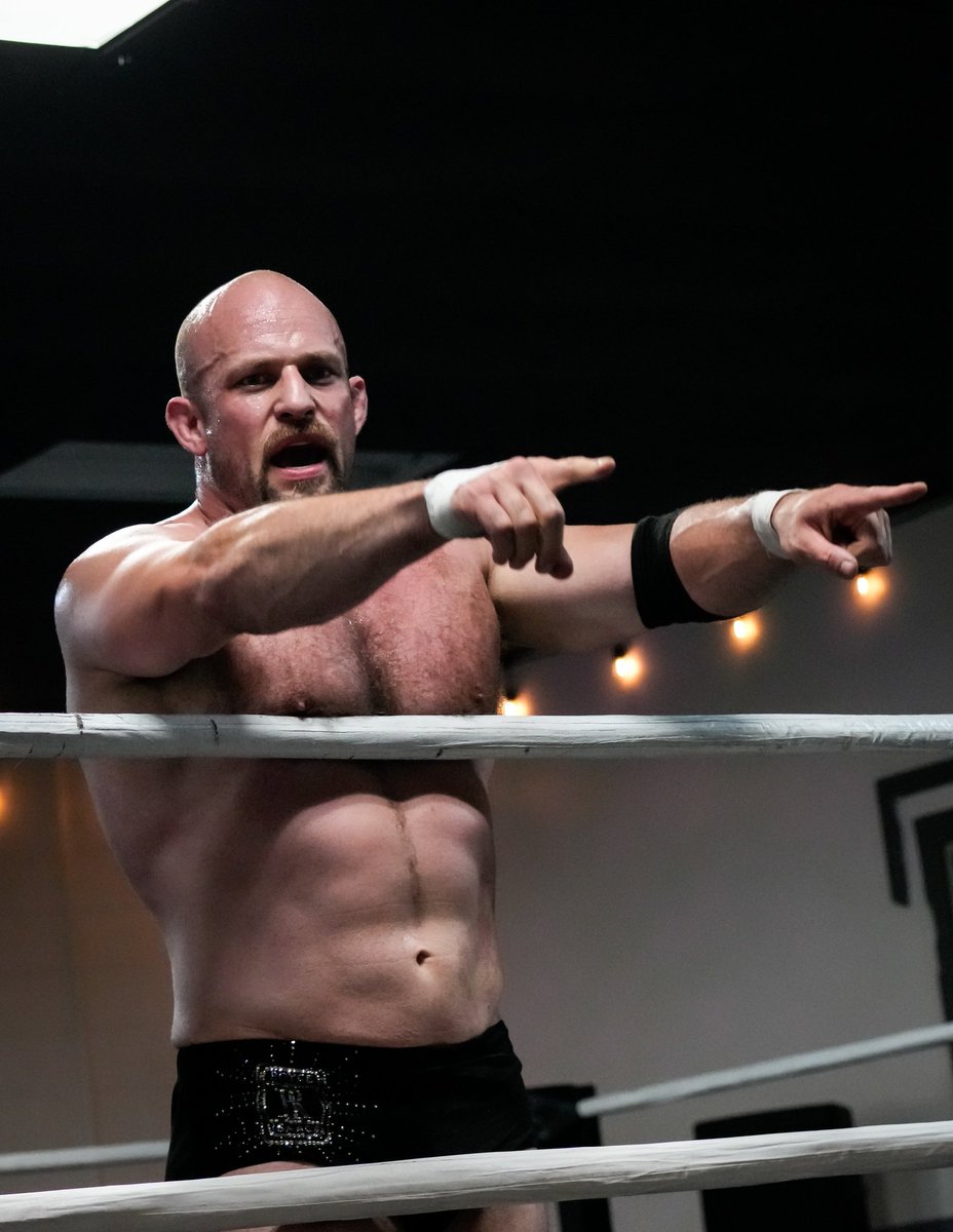 Royce Isaacs • ロイスアイザックス tweet media