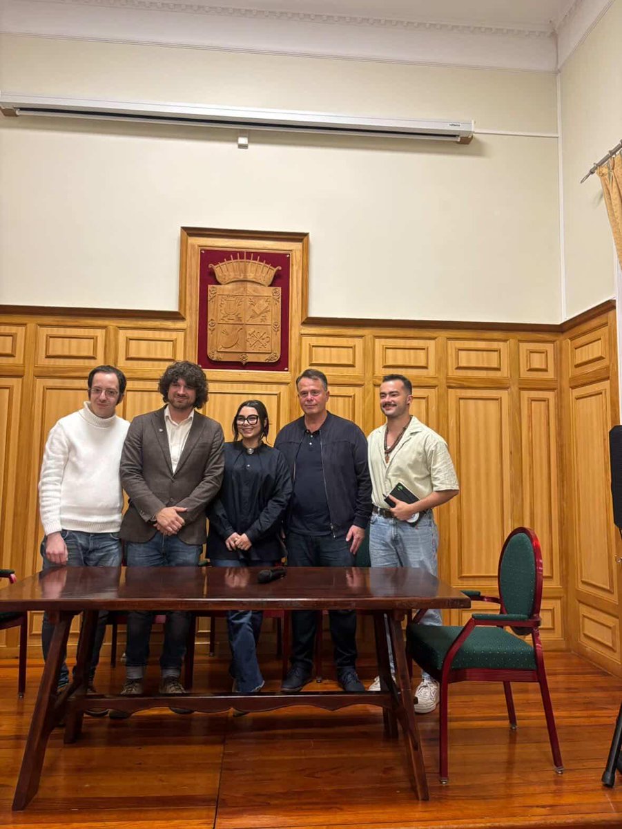 Óscar Hernández tweet media