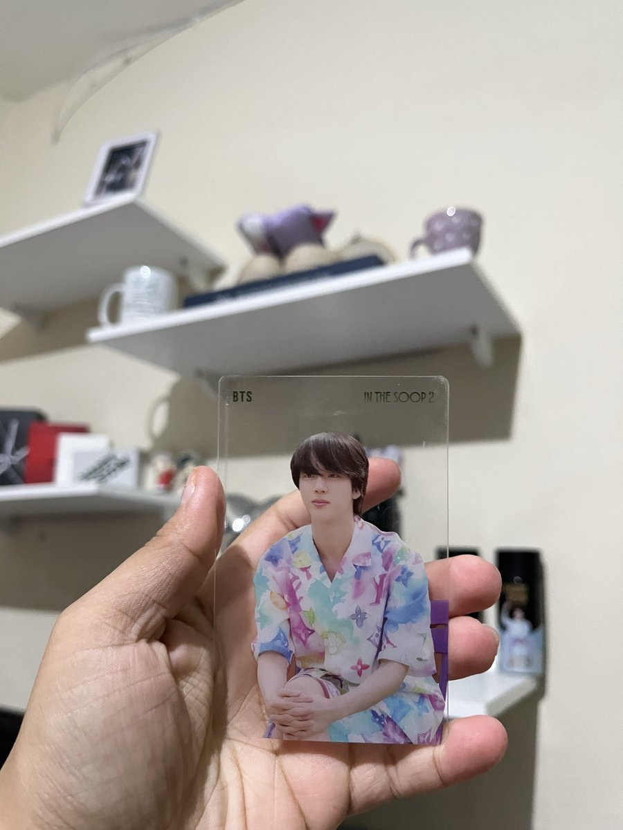 shiimisah's tweet photo. Feedback positivo para @suka_army1 JIN EM PERFEITAS CONDIÇÕES MARAVILHOSO E agora o Nam tem companhia 💜 perfeição 🥹 https://t.co/PYxhDb879X