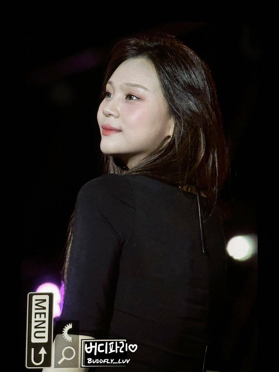 buddfly_luv's tweet photo. 260315 엄지 PREVIEW 
#VIVIZ #UMJI #비비지 #엄지 https://t.co/J4m8xf3PFx