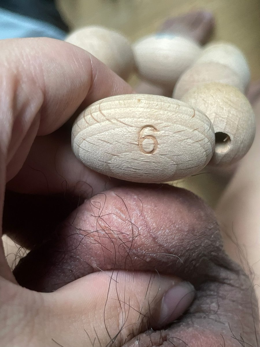 早泄练不壮 tweet media