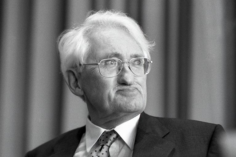 Mustafa Yeneroğlu tweet media