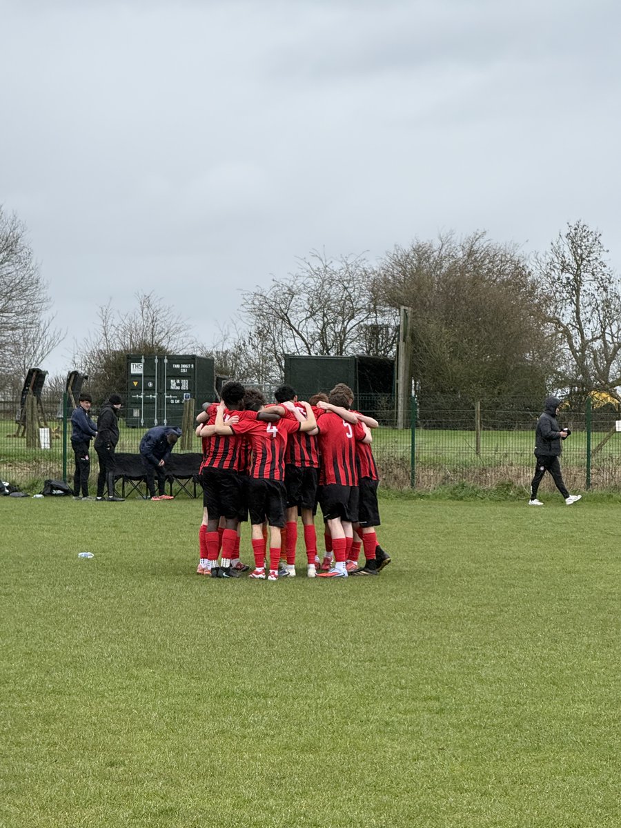 Denham Kite tweet media