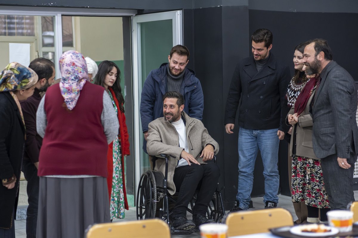 kahvegokyuzu's tweet photo. #SemihErtürk & #SerkanKuru
#VeyKen #GönülDağı | #SemSer https://t.co/t8d4HeSRH8