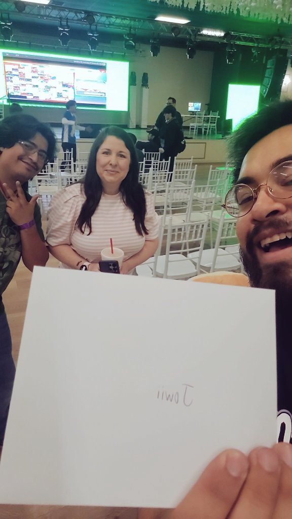 MommaToaster tweet media