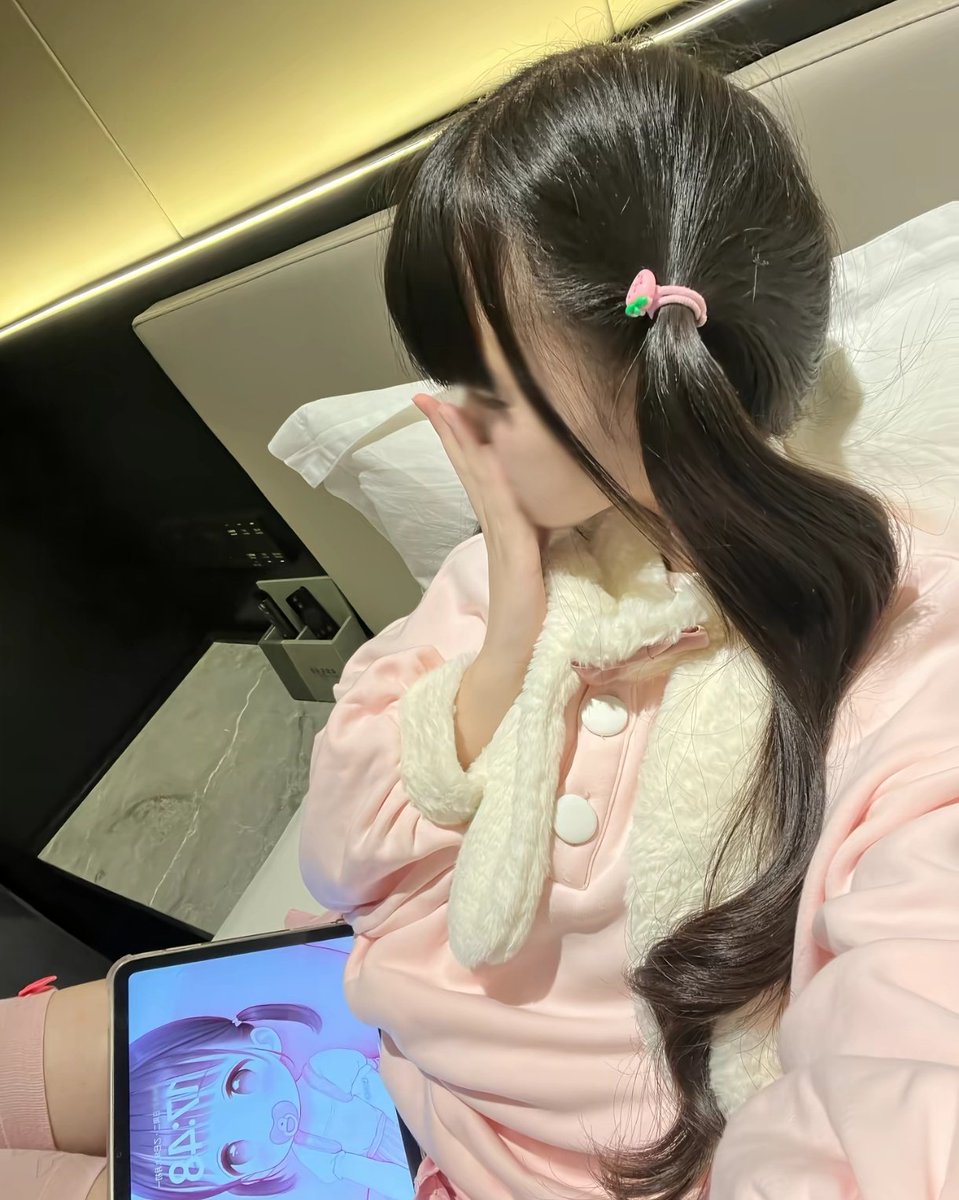 郑州学生情侣 tweet media