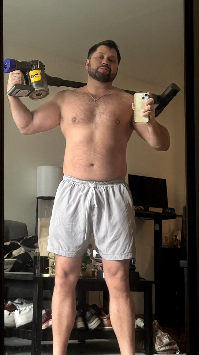 BuffChicken tweet media