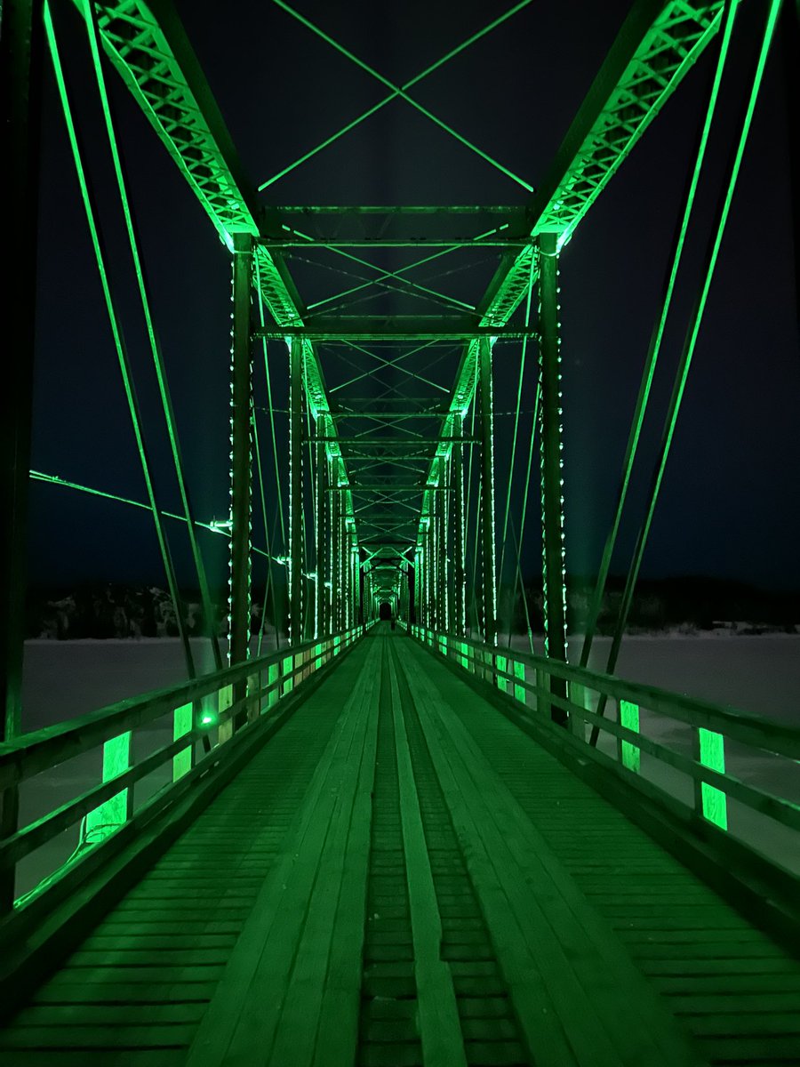 ksceviour's tweet image. #bishopsfalls #trestle lit up green for #stpatricksday #newfoundland 💚💚