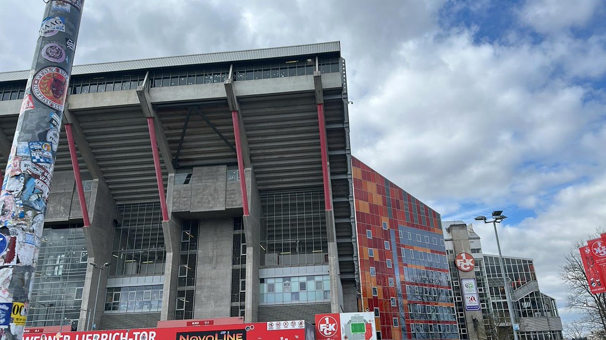 GOATitzek 💙🤍 tweet media