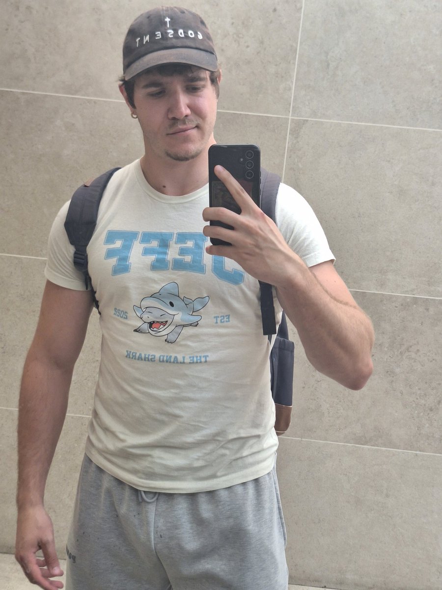 battling himbo allegations tweet media