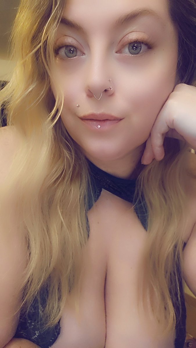 ☆ Alexx Knightly ☆ tweet media