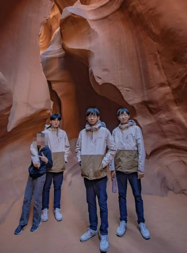 tang__kira's tweet photo. Daehan, Minguk, Manse!

Song Ilgook membagikan kalau Triplets saat ini sudah kelas 2 SMP.

Song Ilgook juga membagikan kalau sekarang, Daehan lebih tinggi dari dia (Tinggi Song Ilgook 185 cm)

https://t.co/sra8shkXLb https://t.co/KEX03MEGoR