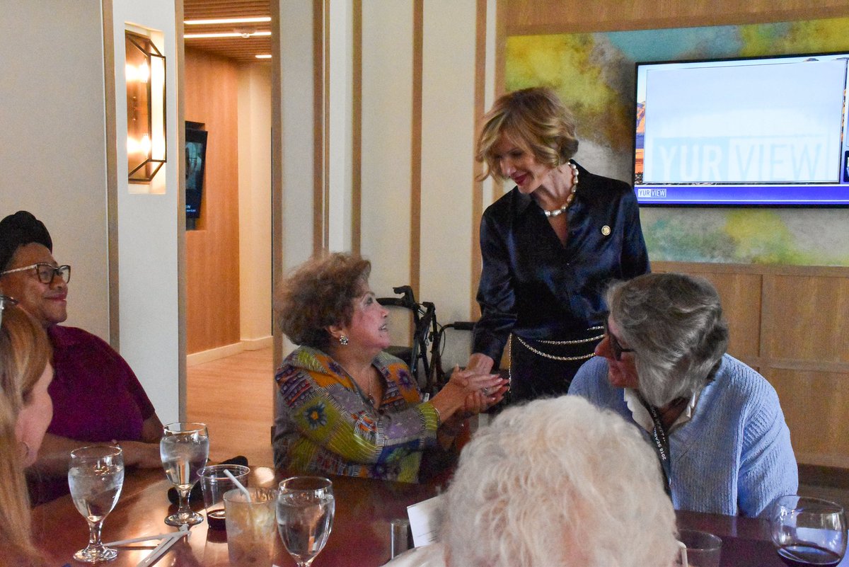 Congresswoman Susie Lee tweet media