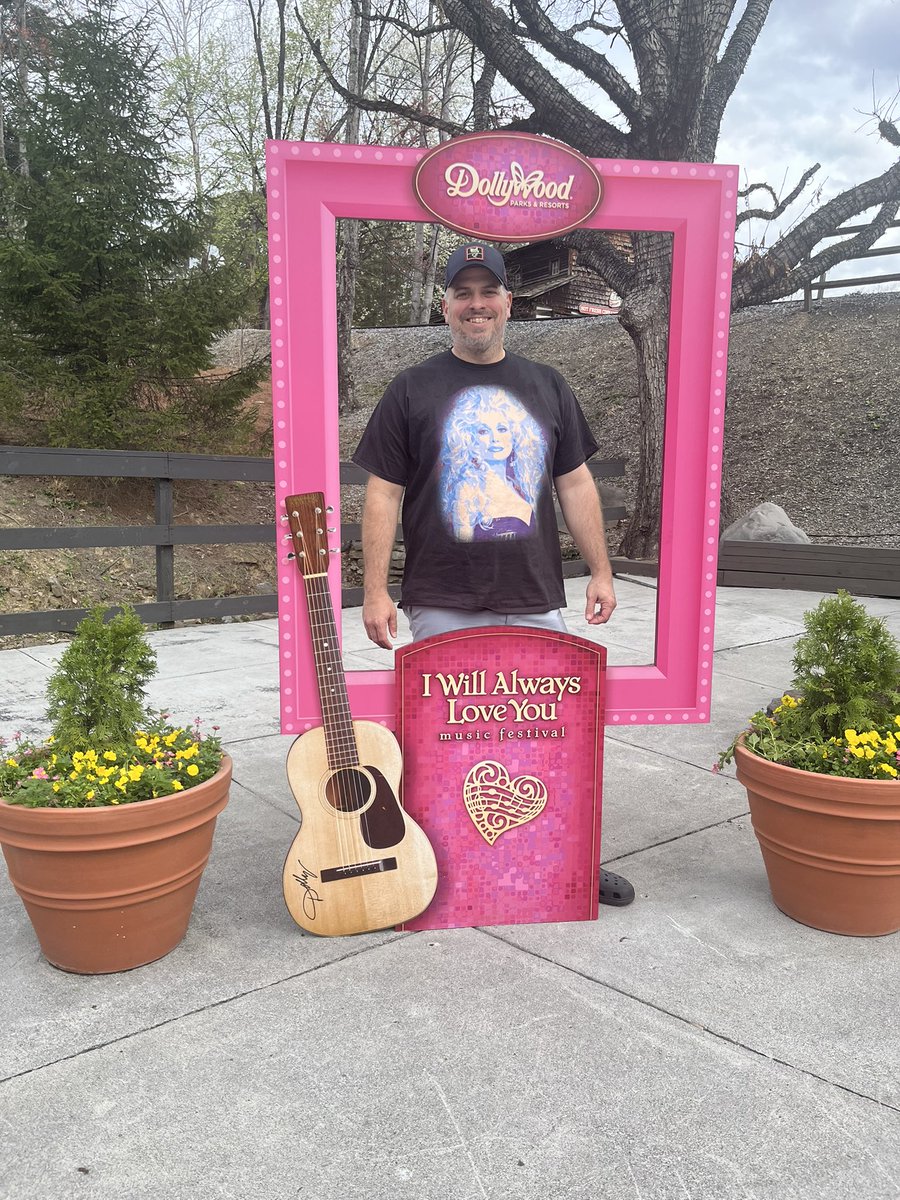 Eddie Middlebrook🐍🐺 tweet media