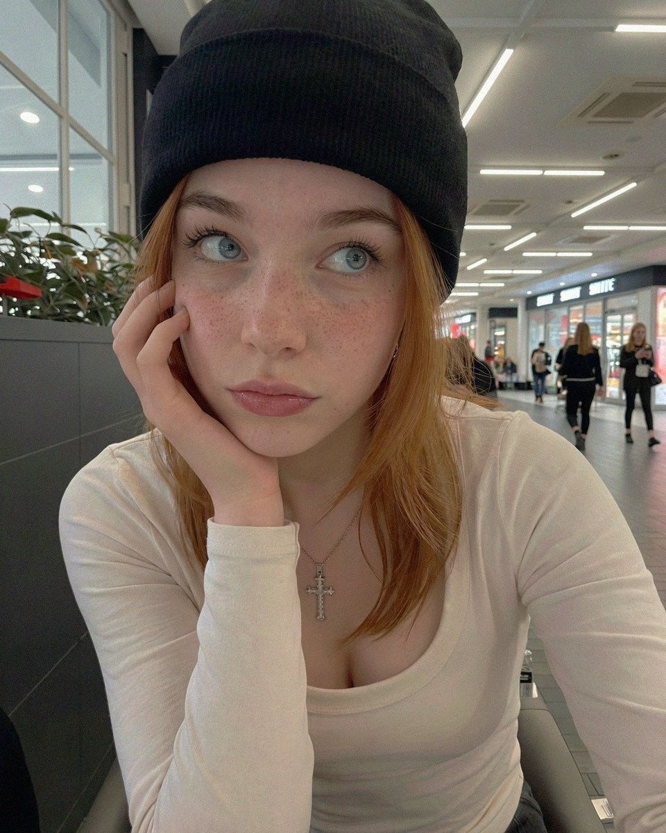 Lunafuchs_2001 tweet media