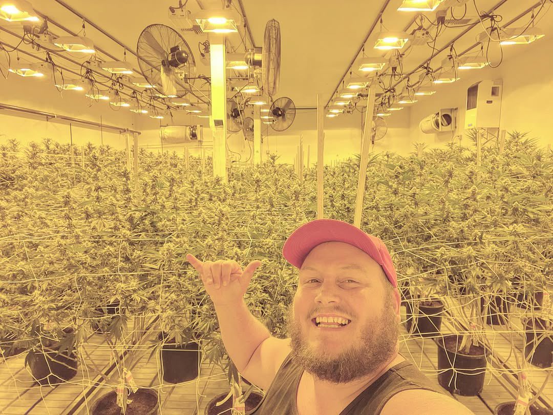 ExoticZaUS's tweet image. People laughed when I said I was building something big…
Now look at it. 🌿💰
Hard work beats everything.

#Hustle #EntrepreneurLife #GrowLife #SuccessMindset #StayFocused