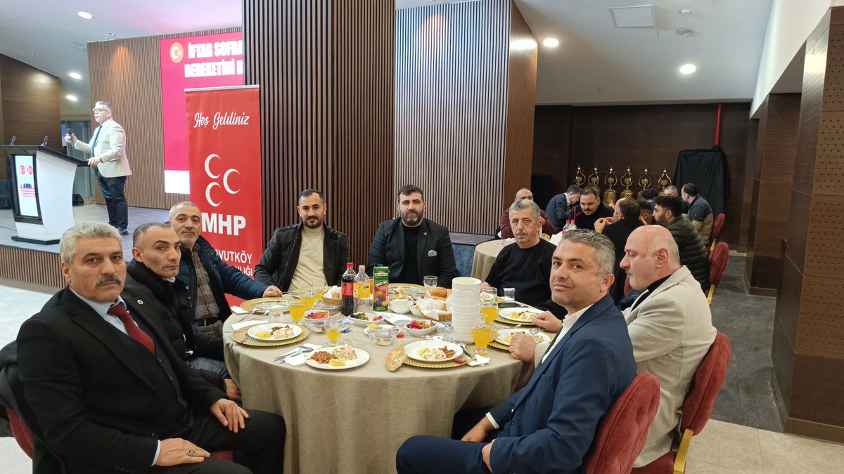 mhparnavutkoy's tweet photo. MHP Arnavutköy İlçe Başkanlığı olarak düzenlediğimiz Geleneksel İftar Programımıza katılarak bizleri onurlandıran; sivil toplum kuruluşlarına, dernek başkanlarına ve yönetimlerine, kıymetli muhtarlarımıza, teşkilat mensuplarımıza ve tüm değerli hemşehrilerimize teşekkür ediyoruz. https://t.co/YVT4oC1ANl