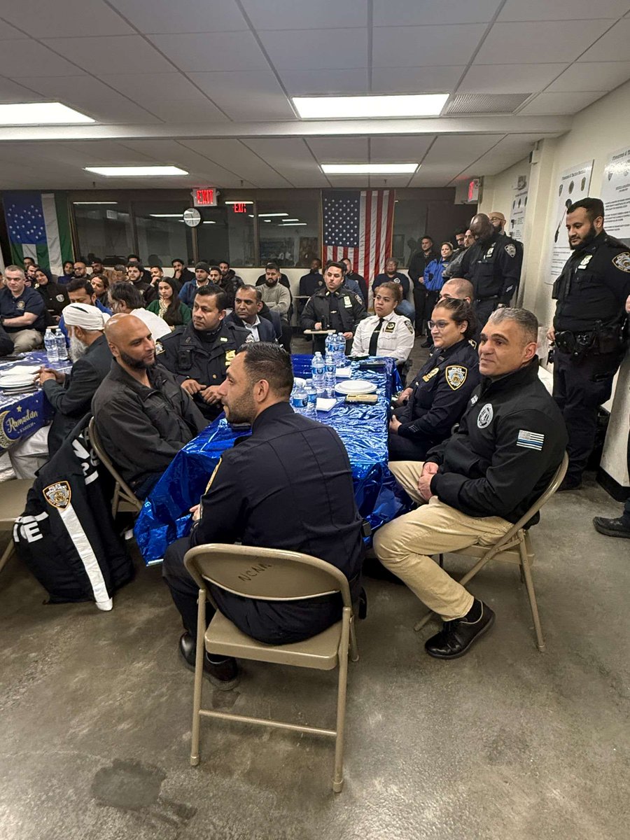 NYPD 47th Precinct tweet media