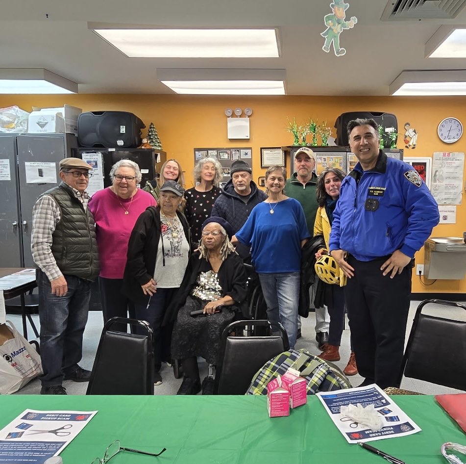 NYPD 76th Precinct tweet media