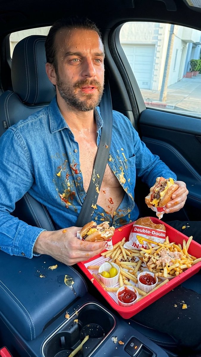 Aktiediplomaten tweet media