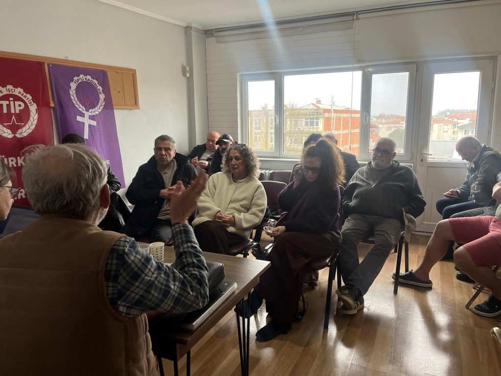tipsakarya's tweet photo. Rutin genel üye toplantımızı gerçekleştirdik. Katılan herkese çok teşekkür ediyoruz, verimli bir toplantı gerçekleşmiştir.
#tipsakarya #tip https://t.co/Vdr25Atey8