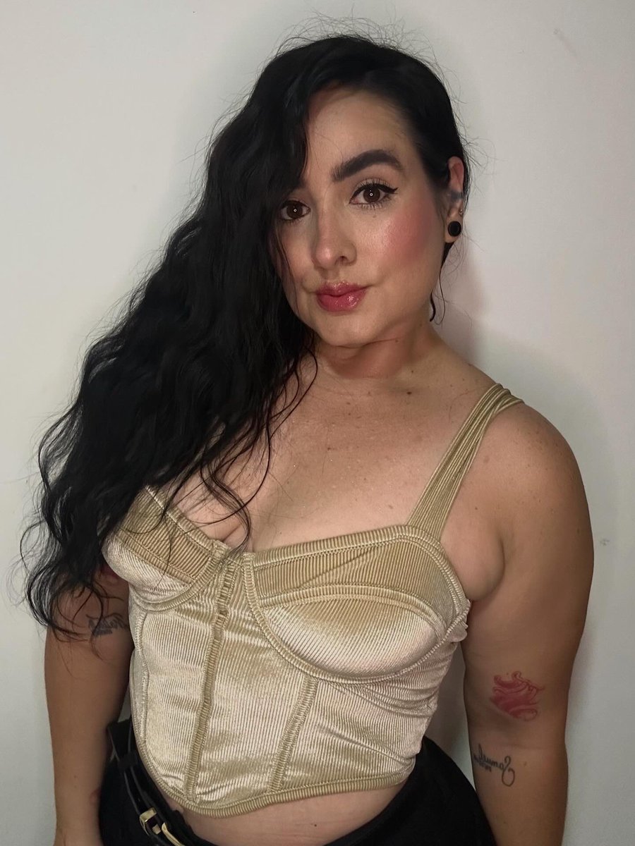 tatiaNEA tweet media