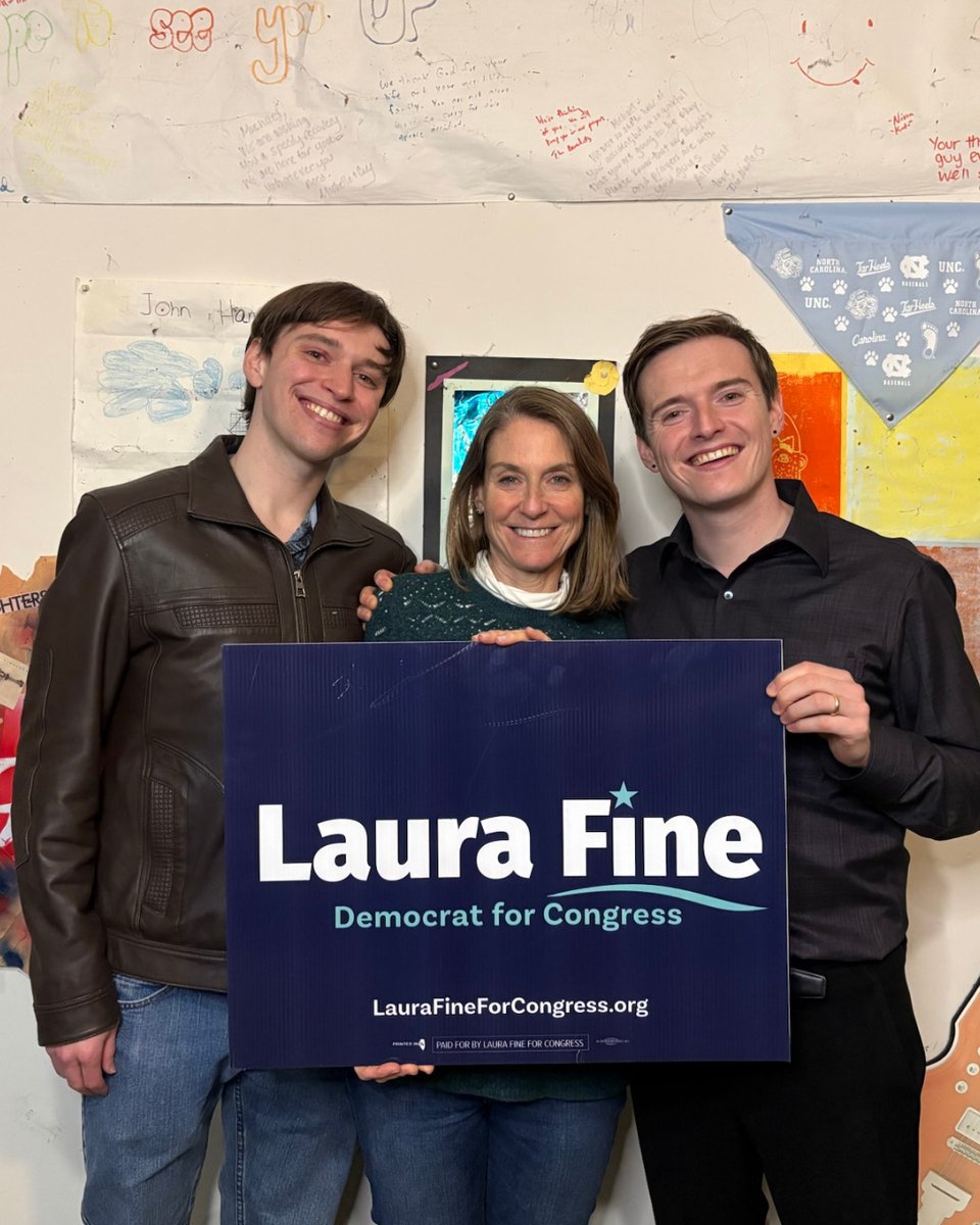 Laura Fine tweet media