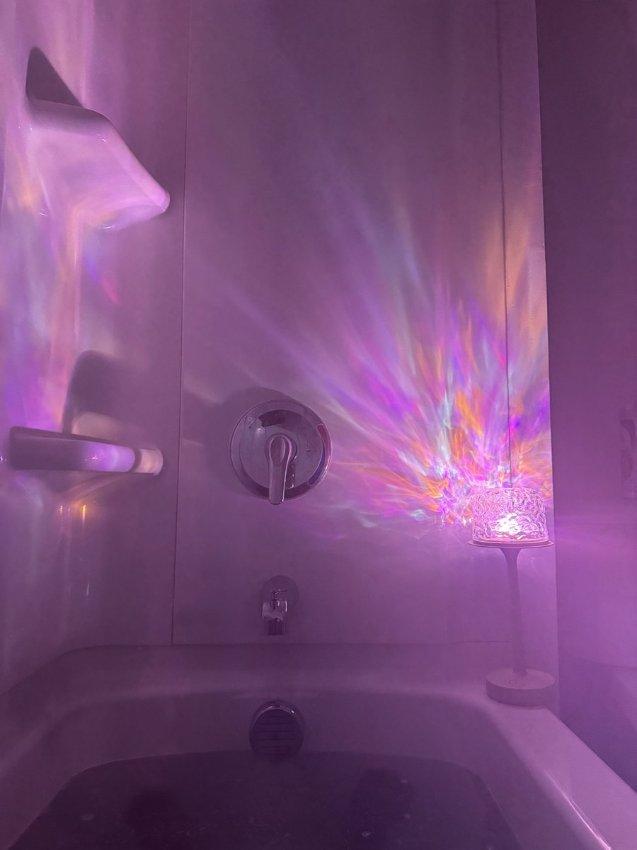 EyeSuccc's tweet photo. Needed a good bath https://t.co/7yp2Y4xktR