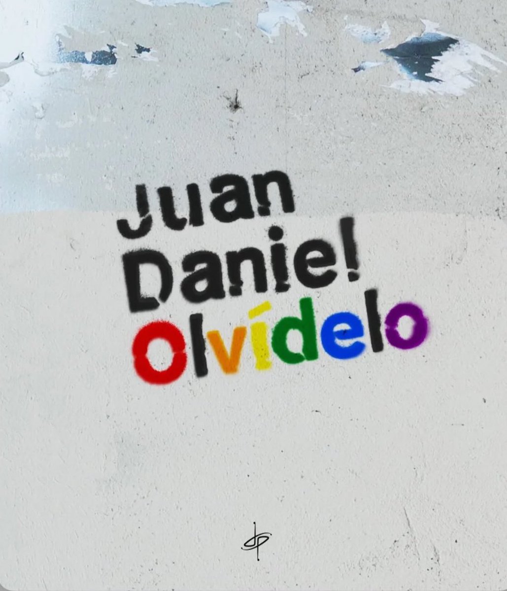 No hay cabida para la homofobia, es más no lo podemos permitir. 

Simple!